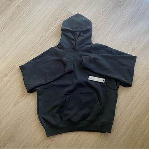 Fear of God ESSENTIALS logo hoodie Size Large Black